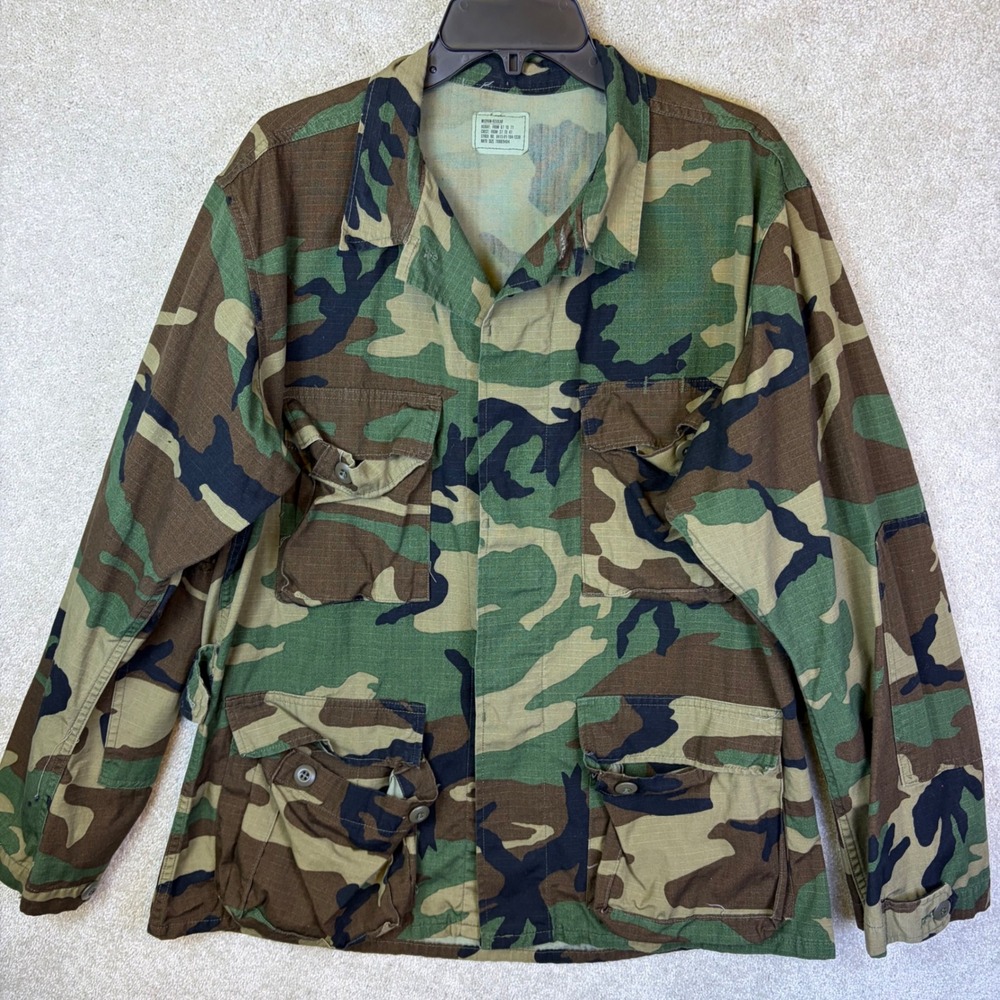 US Army Woodland Camo Combat Coat Mens Medium Regular BDU Jacket Carbon Hill